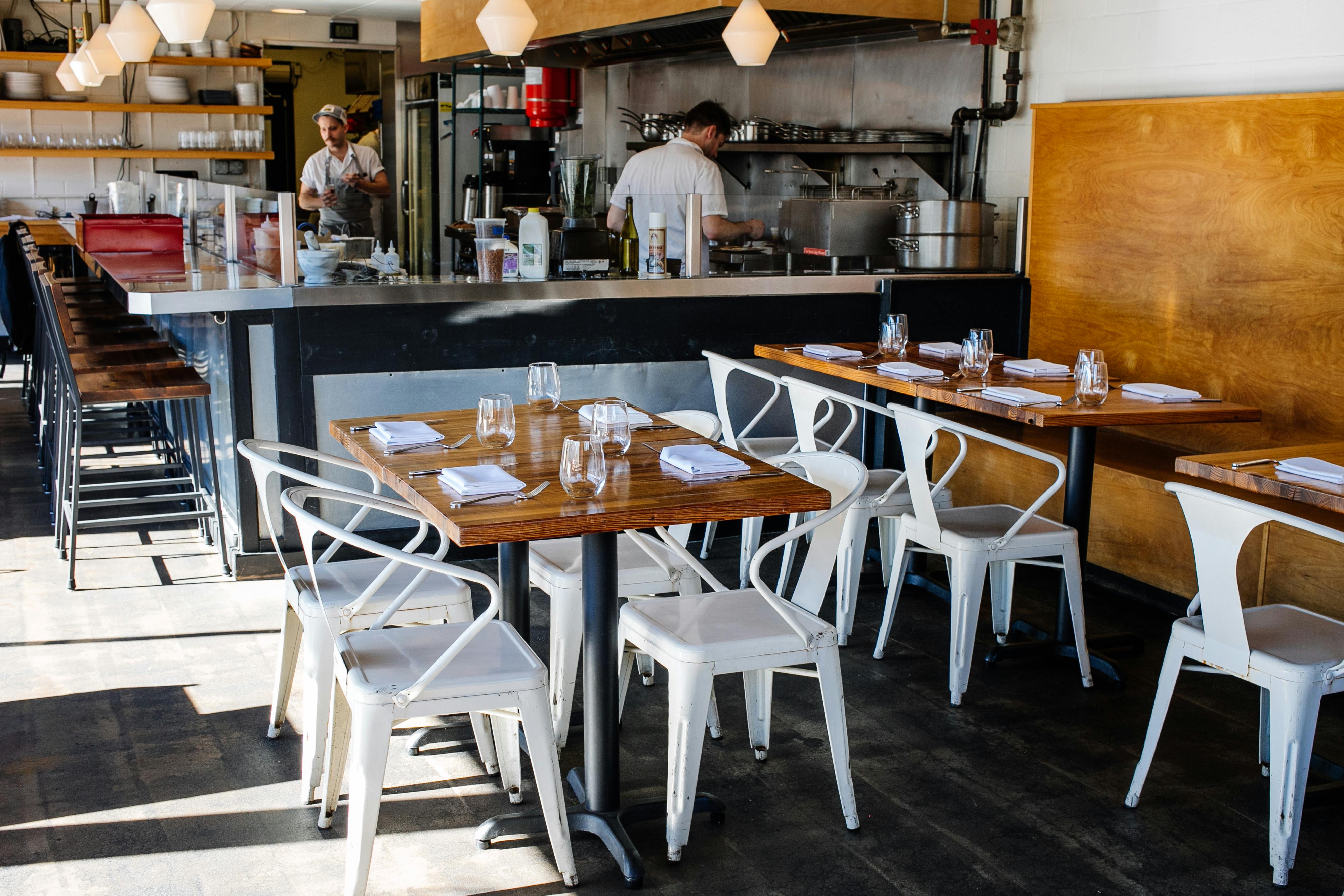 The Best Happy Hours At Austin Bars And Restaurants Austin The